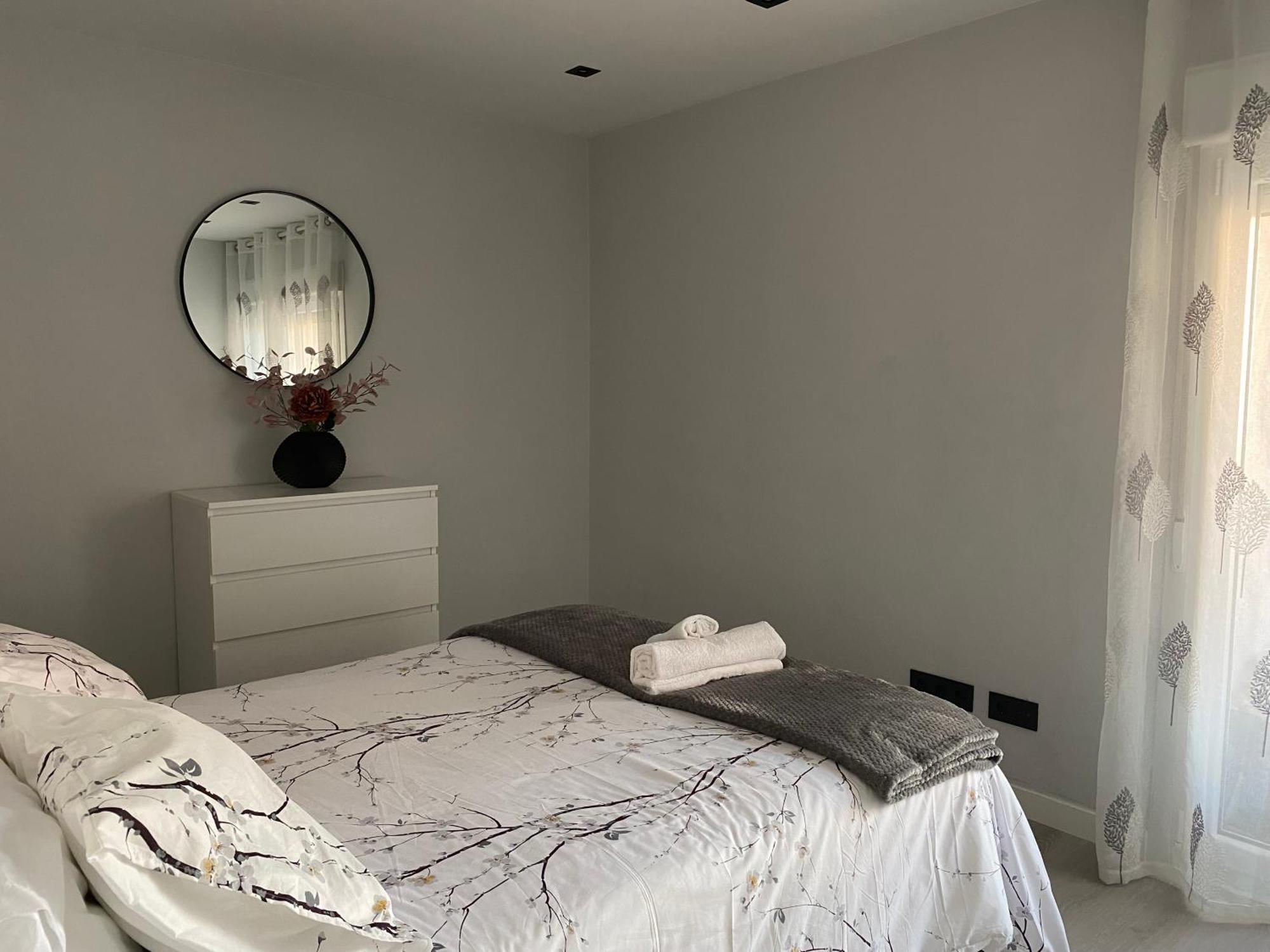 Piso Deluxe Centro Cerca Del Bec Apartment Barakaldo Ngoại thất bức ảnh
